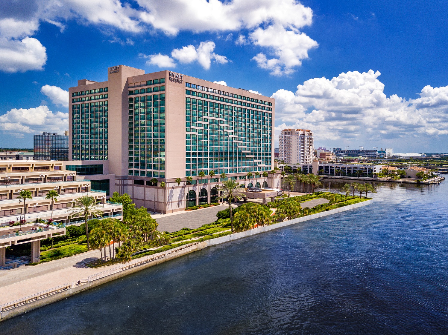 Upcoming Conferences National Association For Court Management   Hyatt Regency Jacksonville Riverfront Exterior Drone 1 